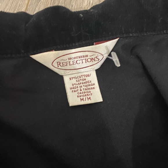 Northern Reflections Black Velour Vest - Picture 2 of 3